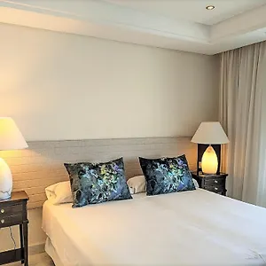Marina Mariola By Coral Beach Apartment